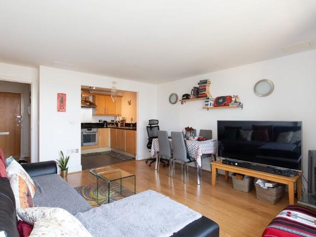 House for rent in Poplar Grove, Greater London