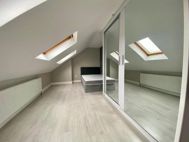 Apartment for rent in Upper Tooting, Greater London