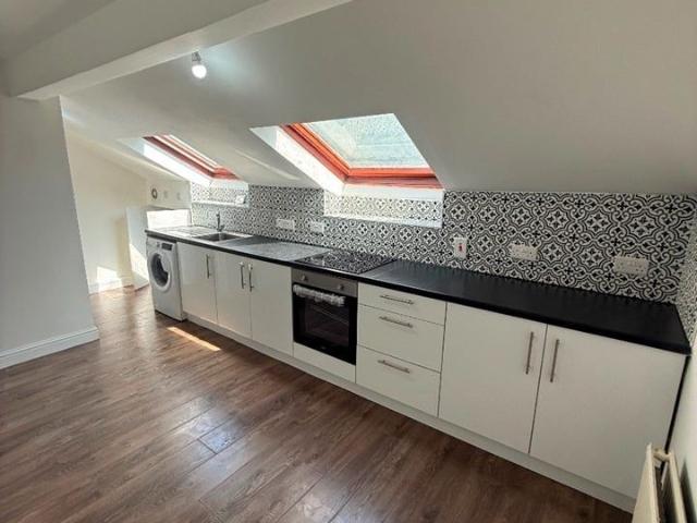 Apartment for rent in Woodhouse, West Yorkshire