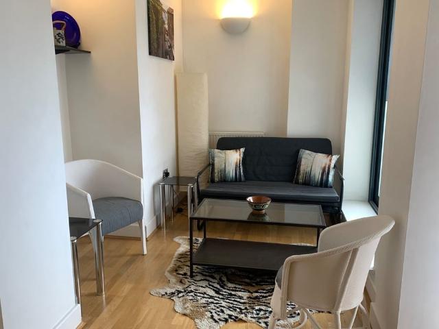 Apartment for rent in Westminster, Victoria