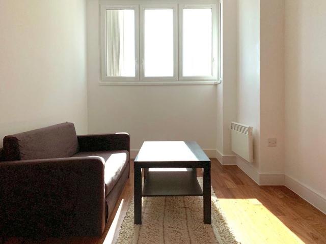 Apartment for rent in Park Central, Birmingham