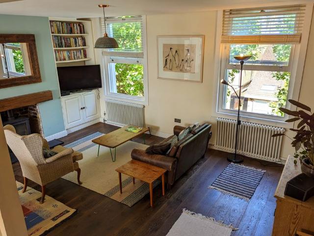 Apartment for rent in Cat Hill, Isle Of Man