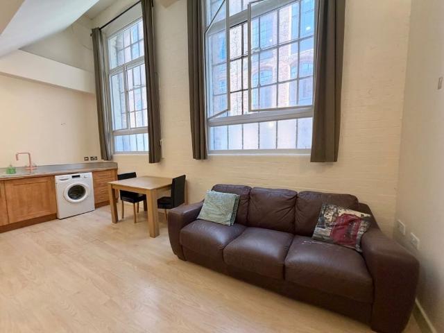 Apartment for rent in Lenton Abbey, Haddon