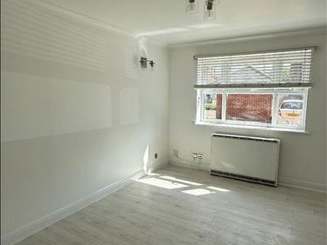 Apartment for rent in Upper Tooting, Greater London