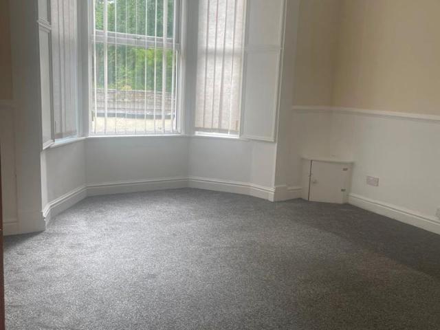 Apartment for rent in Birkenhead, Wirral