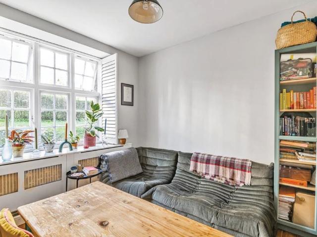 Apartment for rent in Greater London