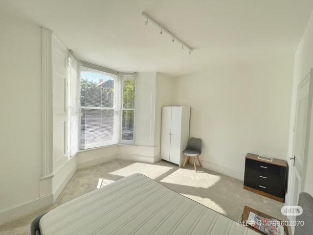 Apartment for rent in London Borough of Lewisham, Ladywell