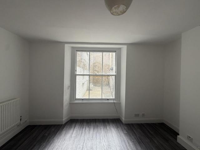 Apartment for rent in Paddington, Greater London
