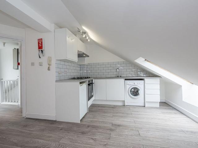 Apartment for rent in Kensal Town, Greater London