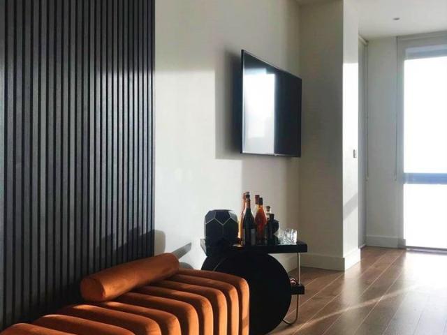 Apartment for rent in Poplar Grove, Greater London