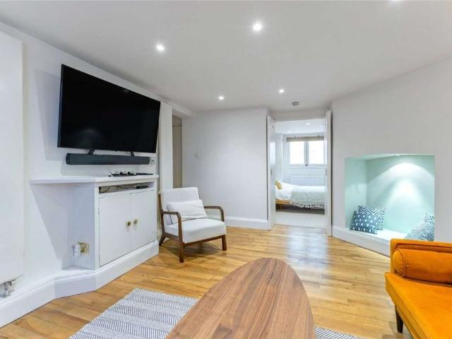 Apartment for rent in Putney, Greater London