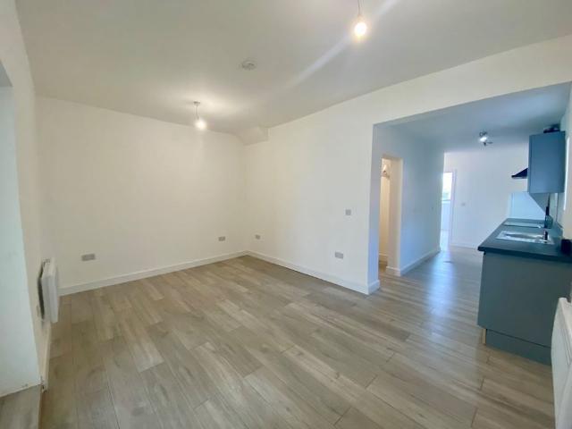 Apartment for rent in The Polygon, City Of Southampton