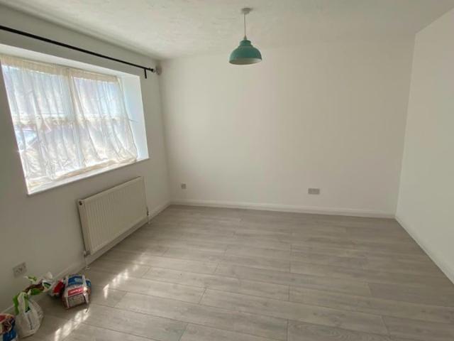 Apartment for rent in Harlesden, Greater London