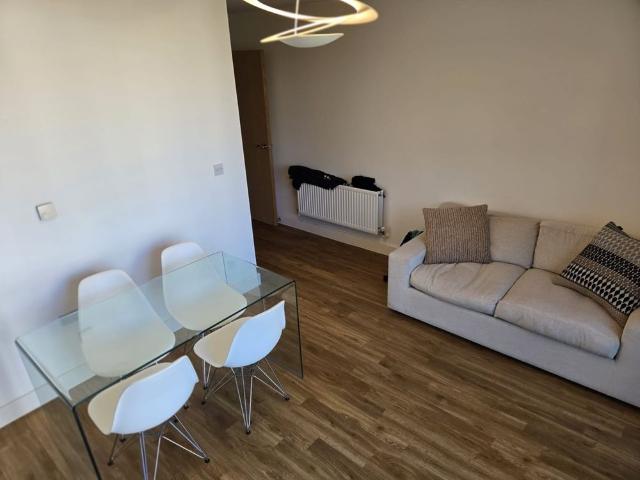 Apartment for rent in Rotherhithe, Greater London