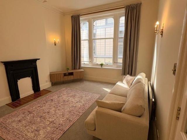 Apartment for rent in Park Central, Birmingham