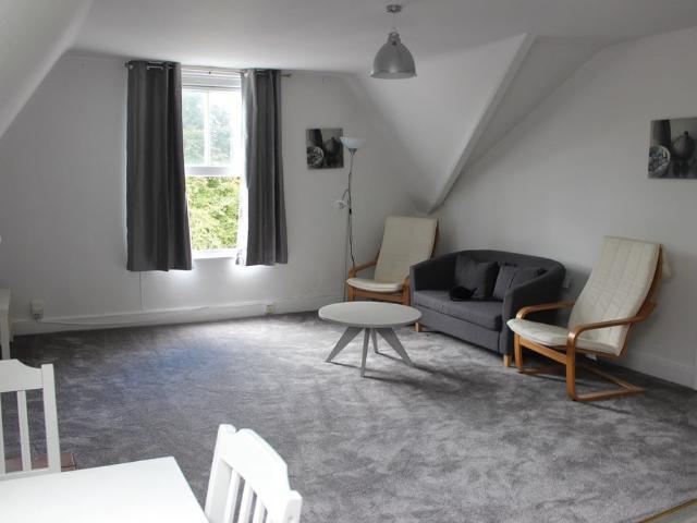 Apartment for rent in London Borough of Croydon, Waddon