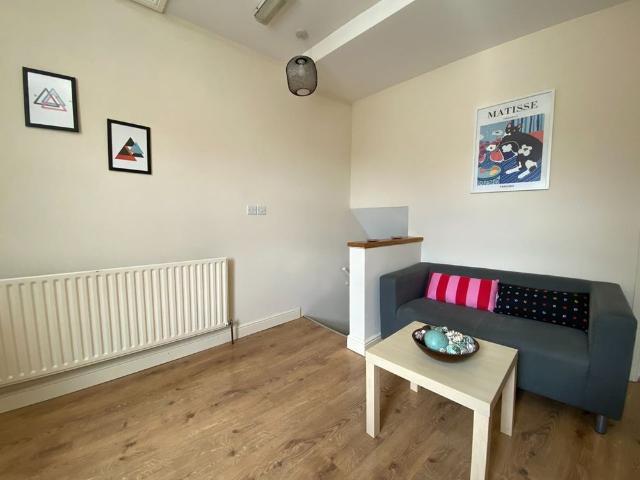 Apartment for rent in Black Friars, Old Wharf