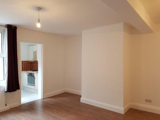 Apartment for rent in London Borough of Croydon, Greater London