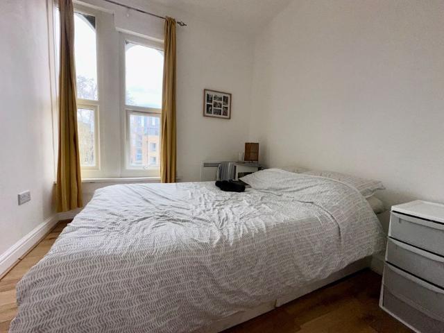 Apartment for rent in Camberwell, Greater London