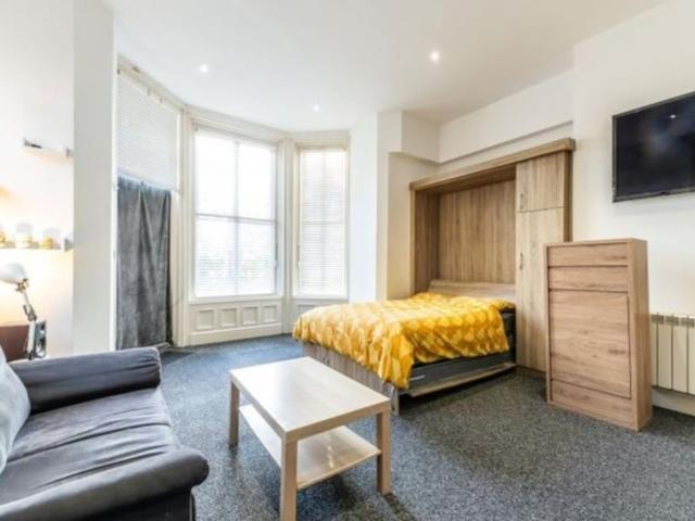 Apartment for rent in Lenton Abbey, City of Nottingham
