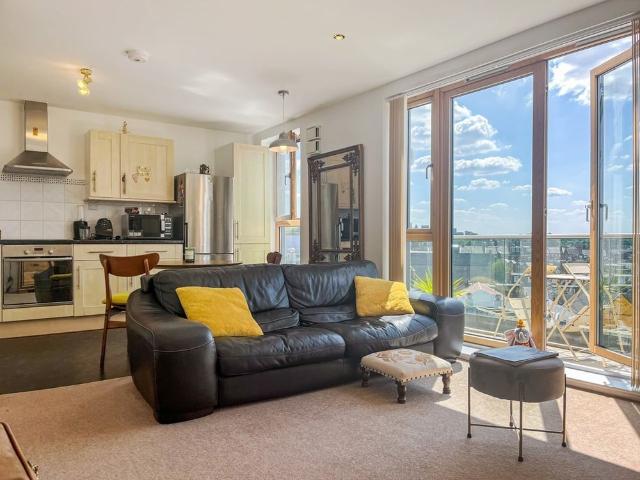 Apartment for rent in Parson's Green, Greater London