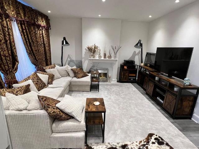 Apartment for rent in London Borough of Croydon, Greater London