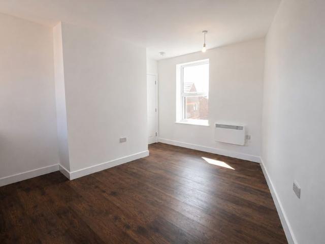 Apartment for rent in Lenton Abbey, City of Nottingham