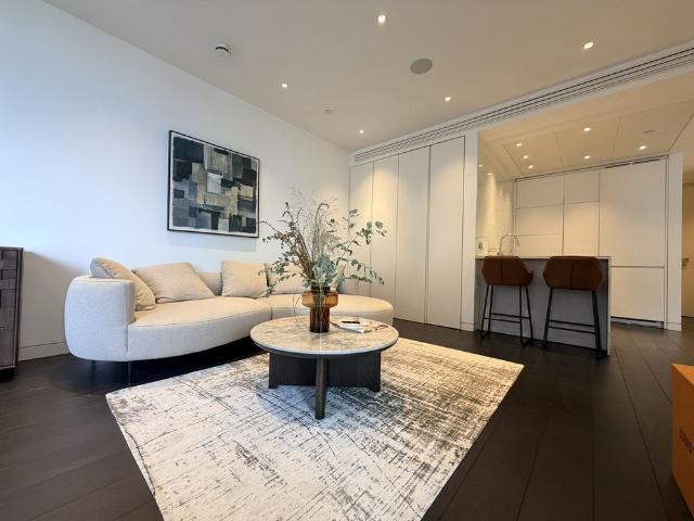 Apartment for rent in Westminster, Victoria