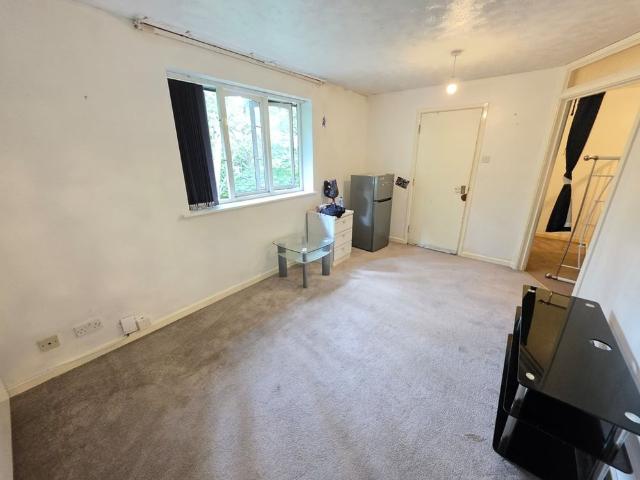 Apartment for rent in Spring Park, Luton