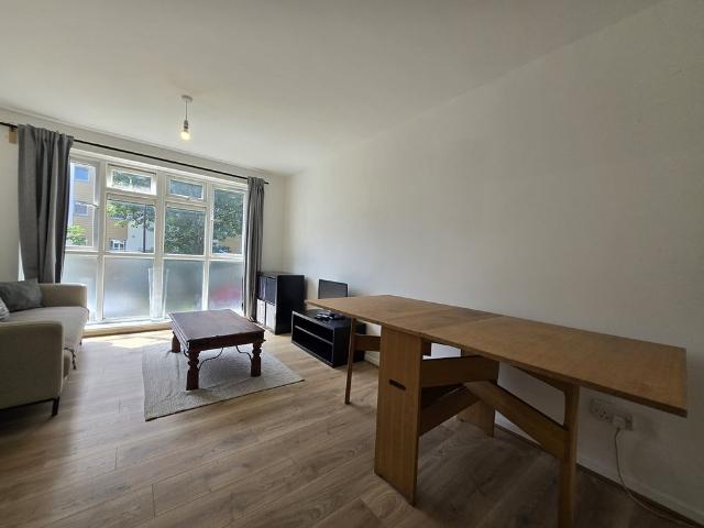 Apartment for rent in Wanstead, Greater London
