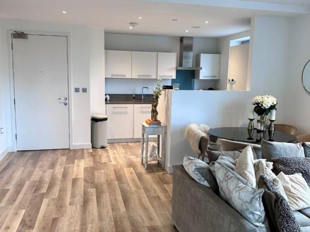 House for rent in Poplar Grove, Greater London