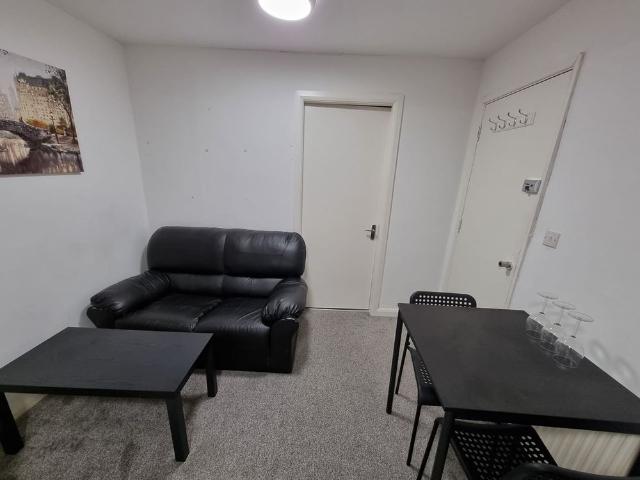 Apartment for rent in St George's Quarter / Cultural Quarter, Calderstones