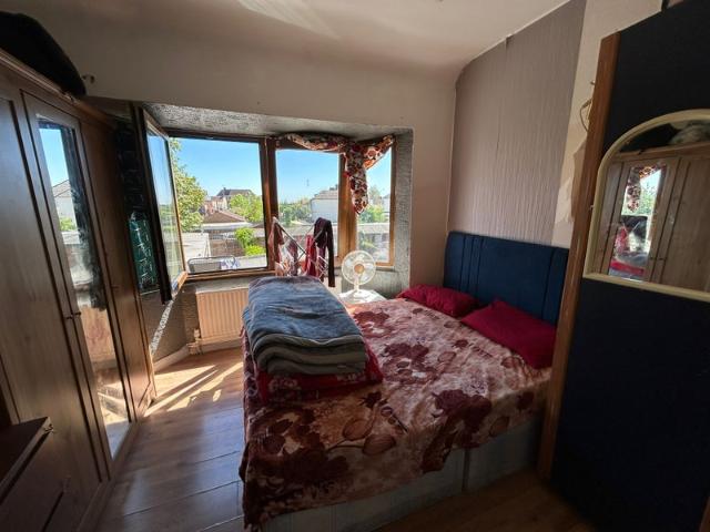 Apartment for rent in London Borough of Ealing, Greenford
