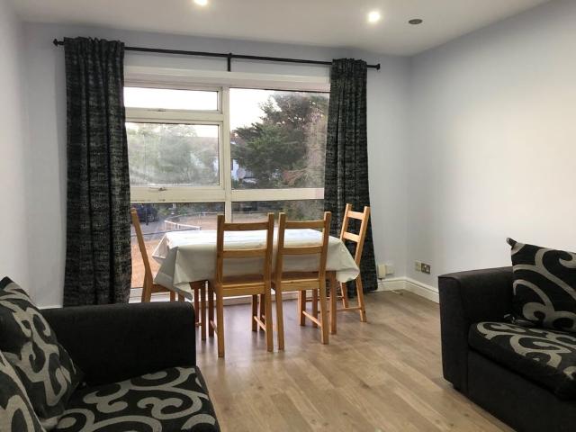 Apartment for rent in London Borough of Hounslow, Spring Grove