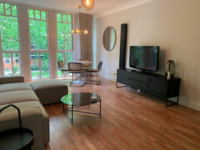 Apartment for rent in Westminster, Victoria