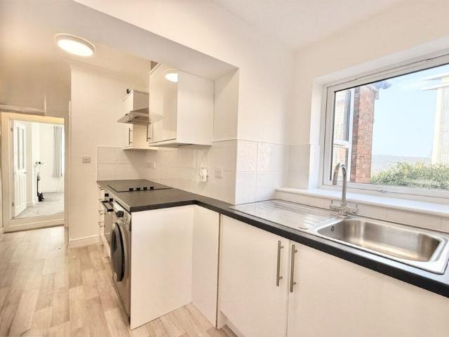 Apartment for rent in Robin Hood, The Slade