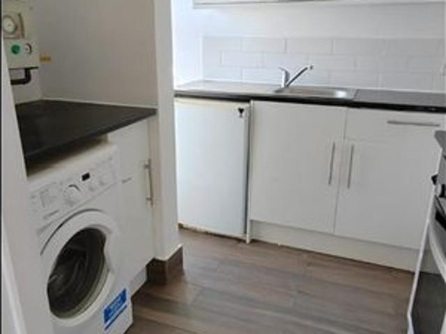 Apartment for rent in London Borough of Croydon, Greater London