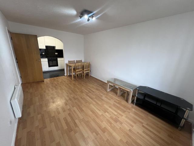 Apartment for rent in London Borough of Hounslow, Greater London