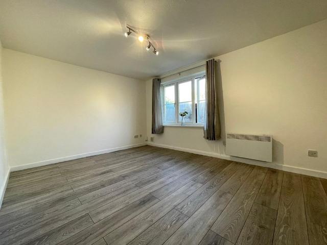 Apartment for rent in Sudbury, Greater London