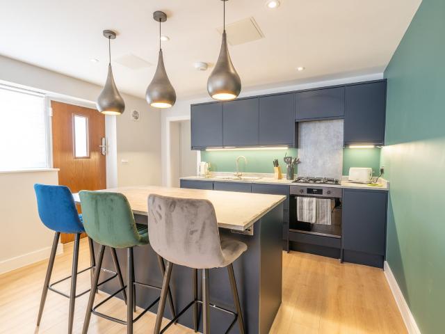 Apartment for rent in Red Hill, Surrey