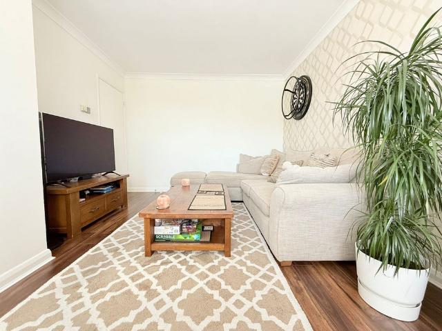Apartment for rent in Borehamwood, Hertsmere