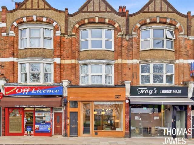 Apartment for rent in Palmers Green, Greater London