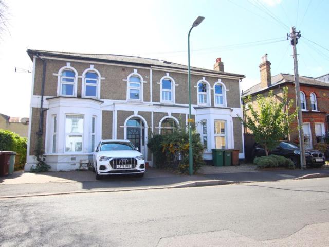 Apartment for rent in Wallington, Greater London