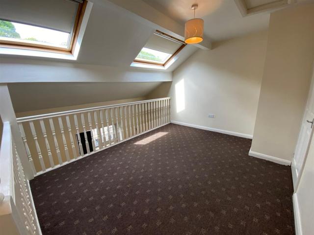 Apartment for rent in Hill Top, Slaithwaite