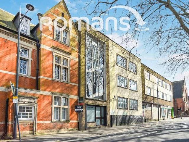 Apartment for rent in Rodbourne, Swindon