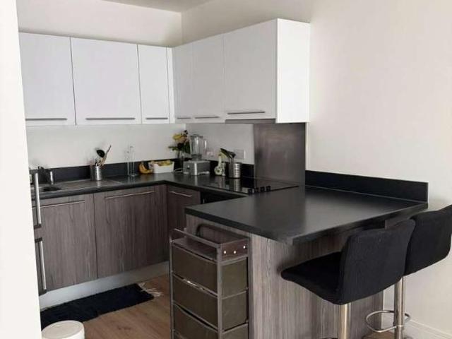 Apartment for rent in Brook Green, Greater London