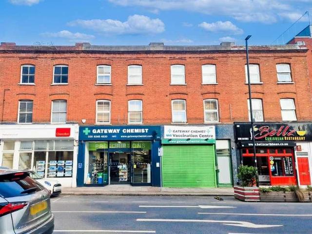 Apartment for rent in Church End, Greater London