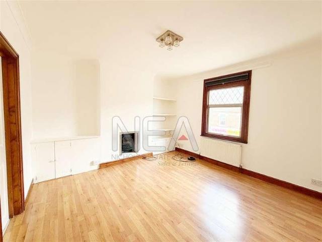 Apartment for rent in Reading