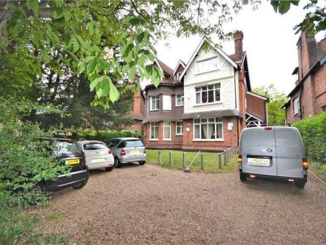 Apartment for rent in London Borough of Croydon, Norbury