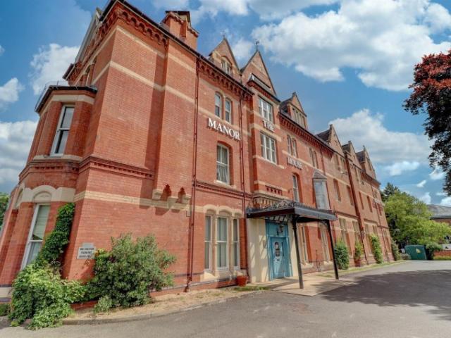 Apartment for rent in Sydenham, Green Close